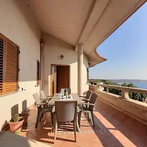 3 Hébergement de vacances Nebida