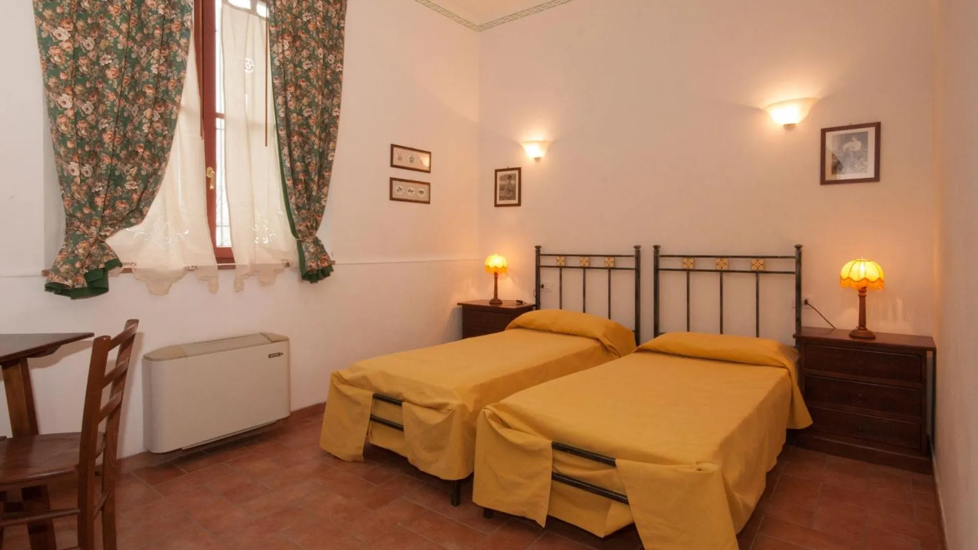 Casavacanze Vesta Isola d'Arbia